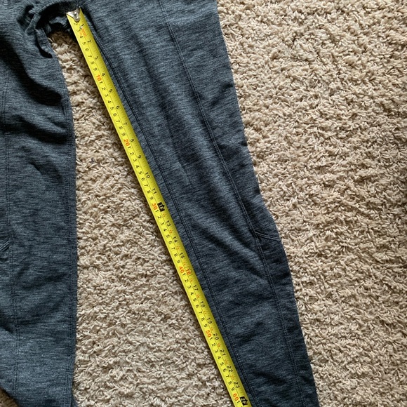 Grey Athleta Leggings, Size M - Picture 14 of 15